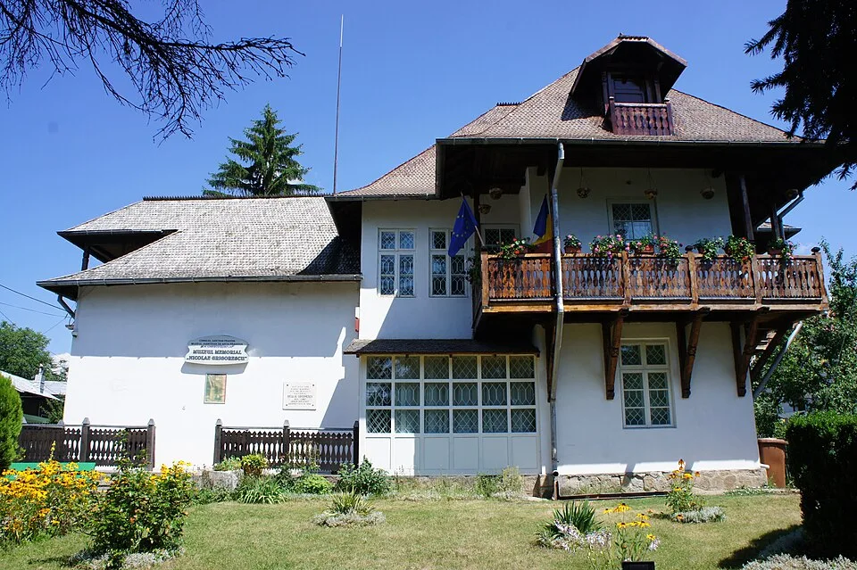 Nicolae Grigorescu Memorial Museum: House-museum of Nicolae Grigorescu in Câmpina.