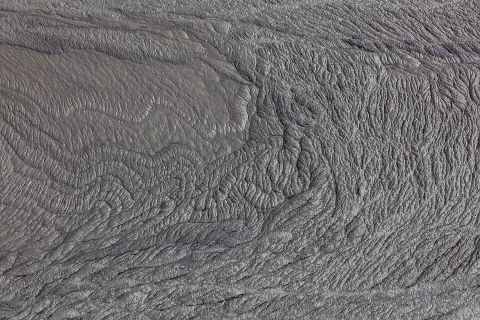 Pâclele Mari Mud Volcanoes context image 3: Close view of mud flowing from a Berca mud volcano.
